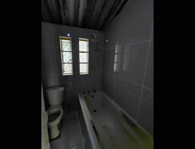 2 BEDROOM PROPERTY TO RENT IN UMLAZI B